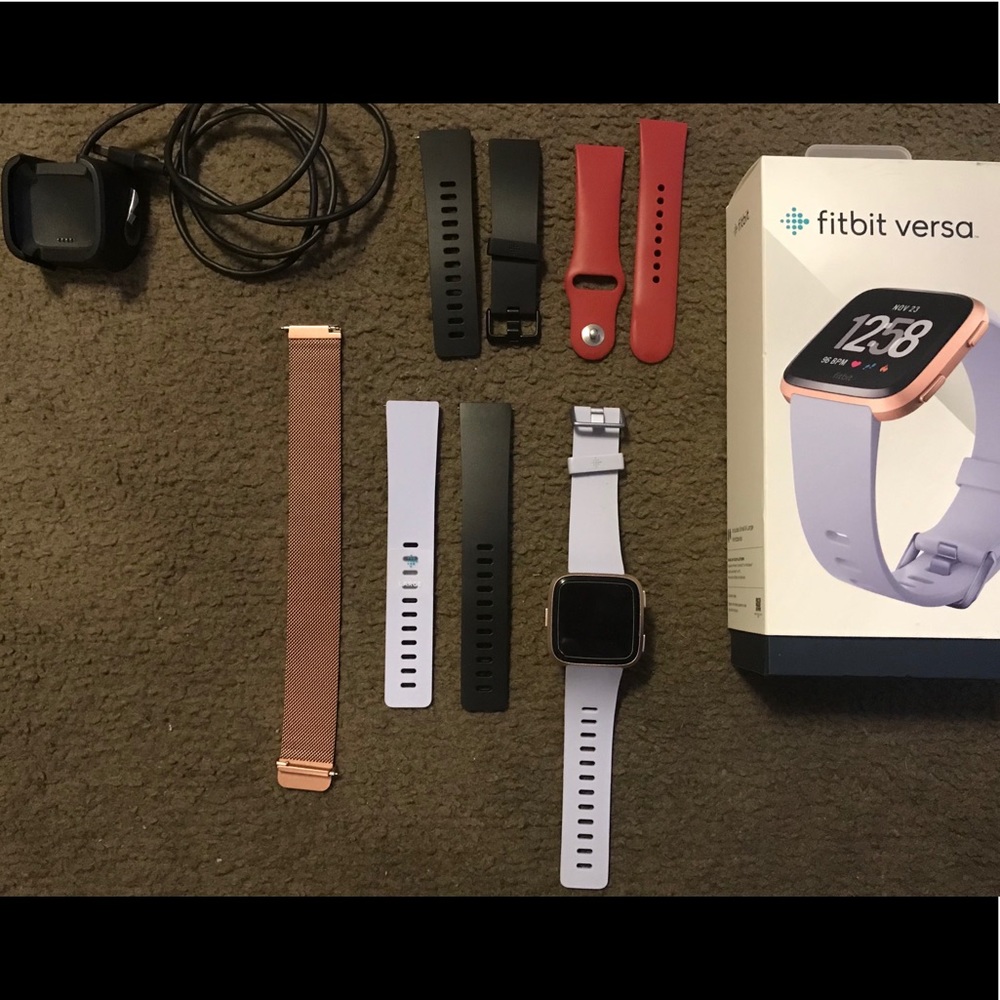 Fitbit versa rose gold limited edition Periwinkle